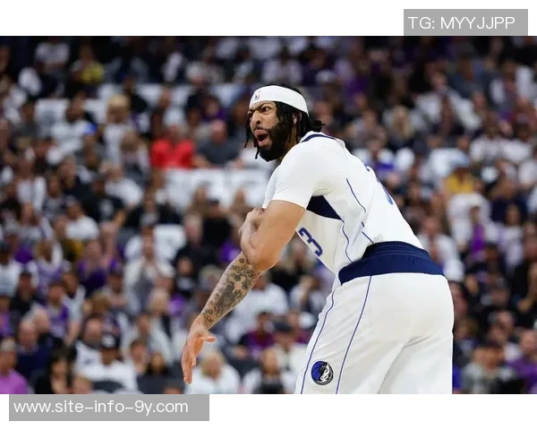 独行侠生涯常规赛出场数对比：弗拉格超越浓眉引发关注