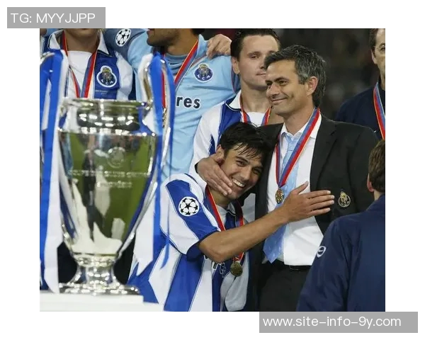 穆里尼奥执教生涯中的意外转折本菲卡前锋本欲加盟却转投费内巴切 穆里尼奥执教生涯中的意外转折本菲卡前锋本欲加盟却转投费内巴切