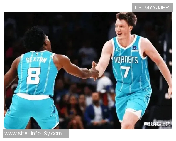 克尼佩尔表现抢眼11投6中斩获19分10篮板9助攻接近三双