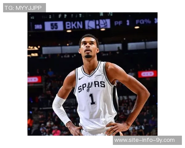 文班亚马回应故意罚球不中事件称当时并未多想只专注比赛表现